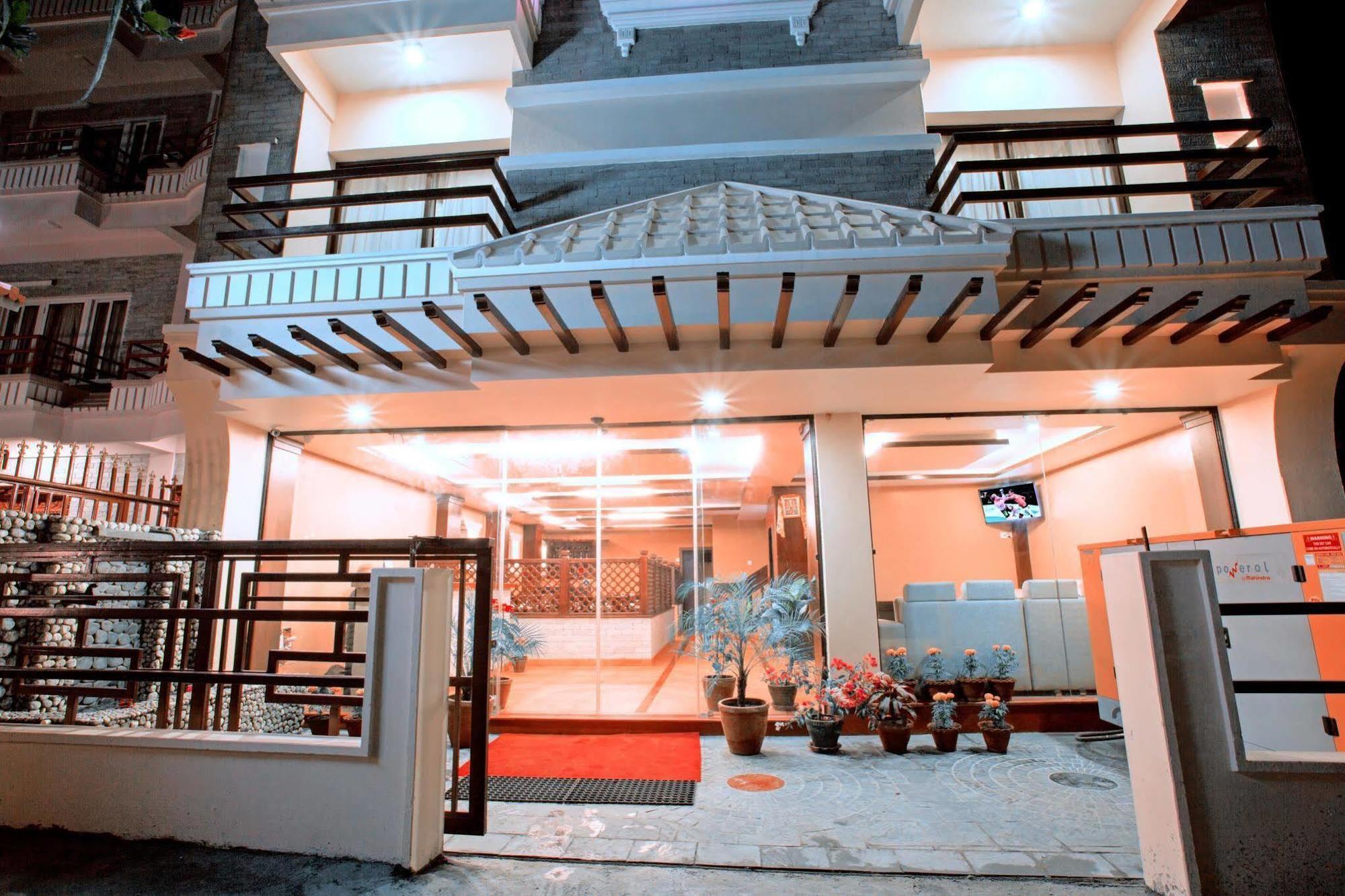 פוקהרה Hotel City Park מראה חיצוני תמונה